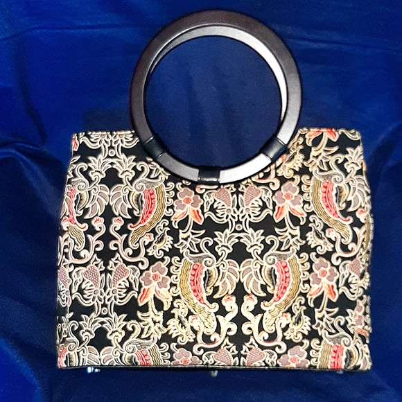 Braciano Handbags - Beautiful Bag